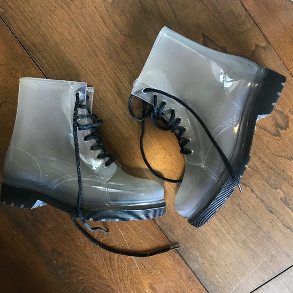 yoki boots