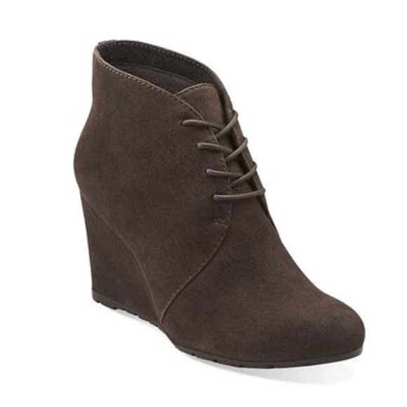Clarks Shoes - Clark’s Rosepoint Dew Booties