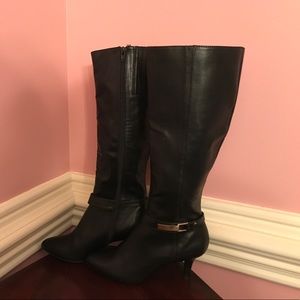 Women’s Alfani boots. Never worn.