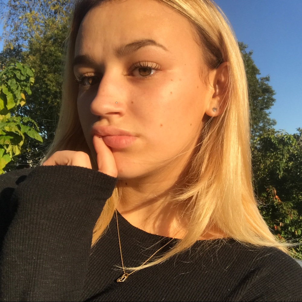 Meet your Posher, Daisy