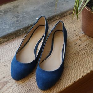Blue suede Zara flats