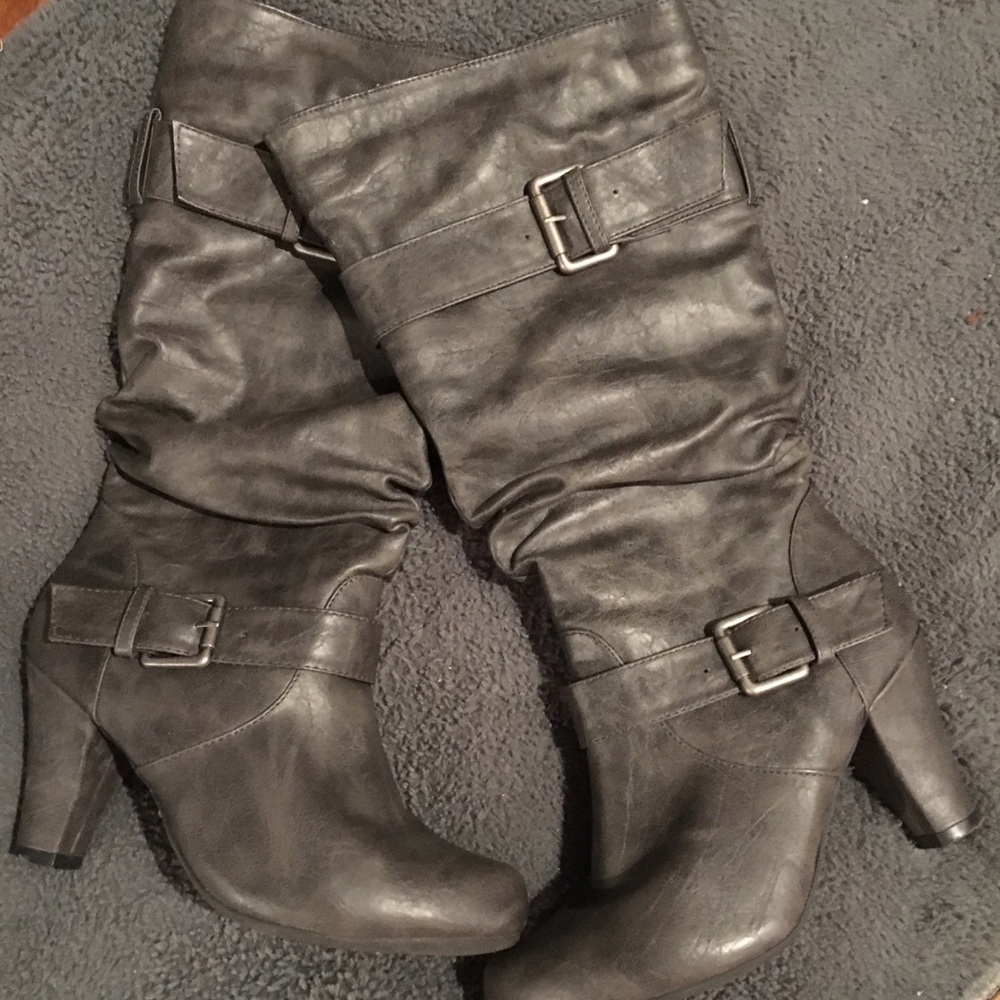 Gray Boots **Size 8.5