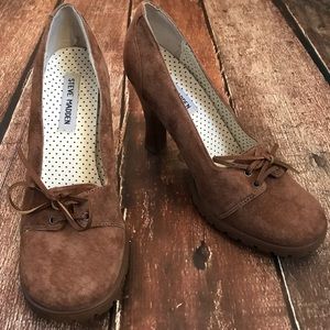 Brown closed toed Steve Madden high heel shoes