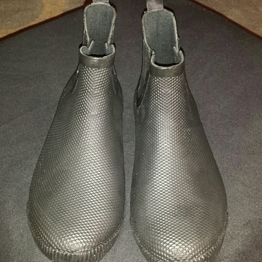 Cougar Rain Booties