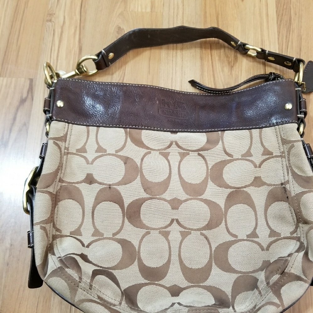 Authentic Coach handbag - Hobo
