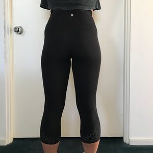 Lululemon HighWaisted |Crop| ExclusiveTrimDesign 4