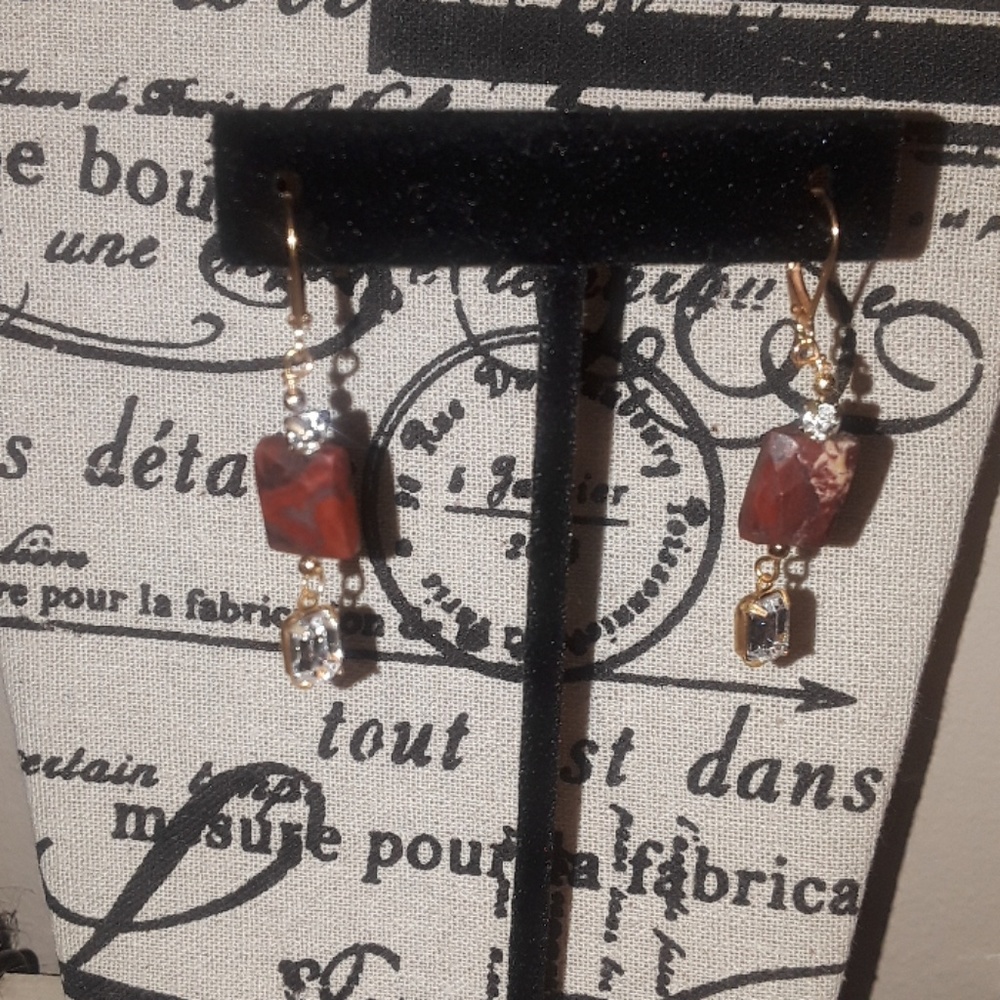 NWT  Semi precious stone & vintage rhinestone earrings