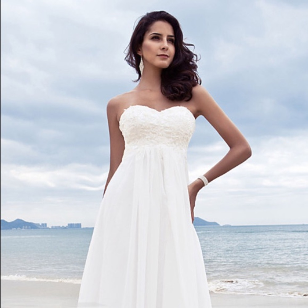 NWT BEACH WEDDING DRESS