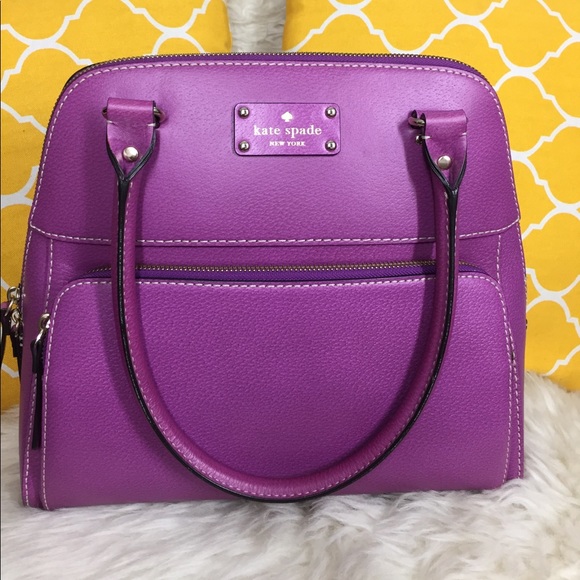 kate spade Handbags - 🌸OFFERS?🌸Kate Spade All Leather Purple Purse