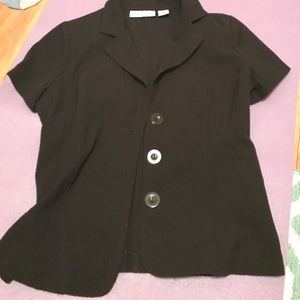 Sag Harbor short sleeve blazer with shoulder pads