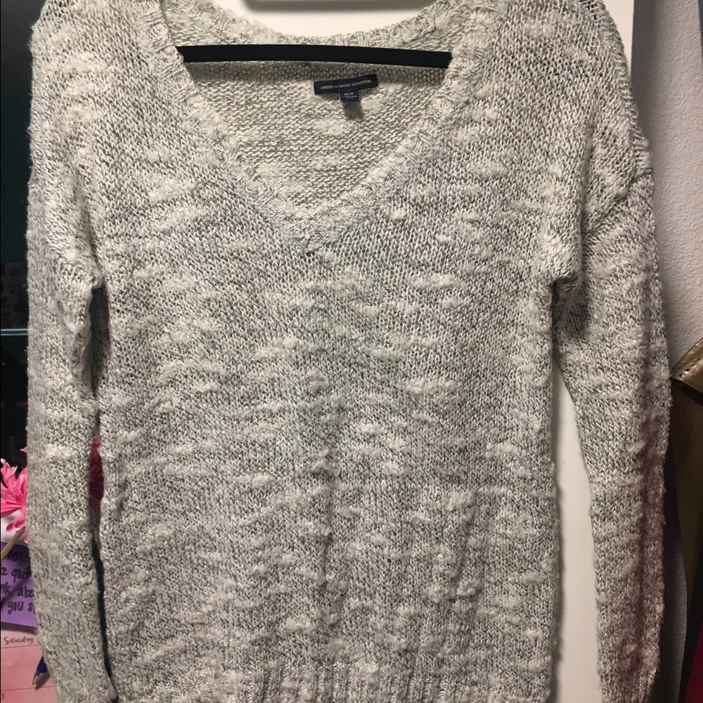 American Eagle sweater