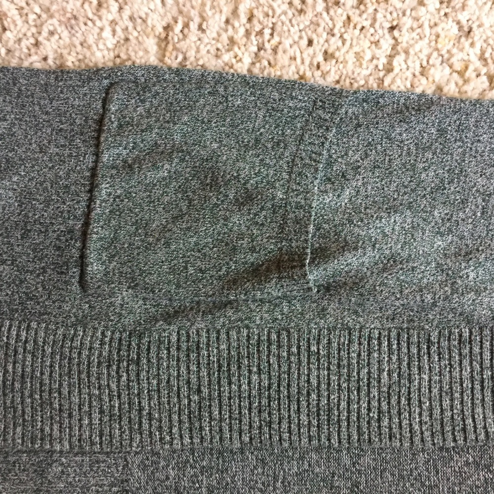 Cardigan - Picture 3 of 5