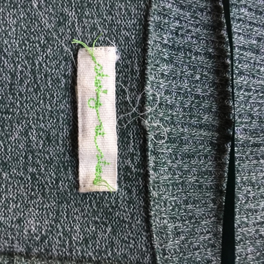 Cardigan - Picture 4 of 5