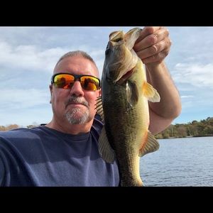 Meet your Posher, Thomas