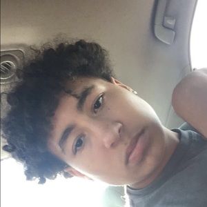 Meet your Posher, Christian