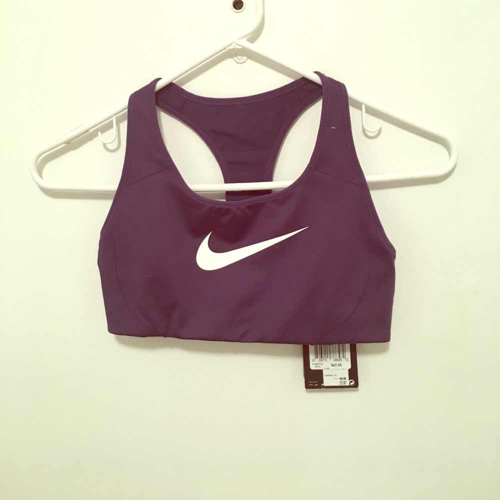 NWT Nike Sports Bra
