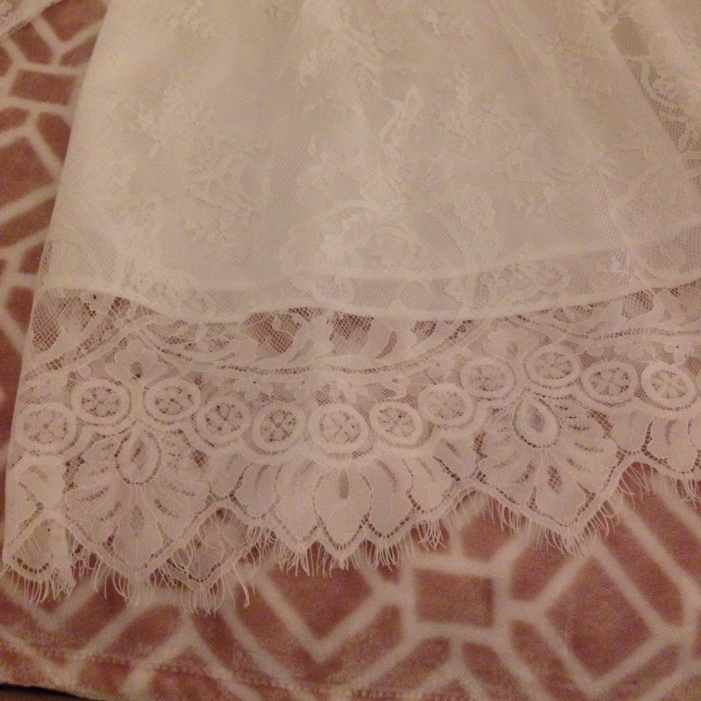 1 LEFT!True Religion Distressed lace Off shoulder - Picture 4 of 6