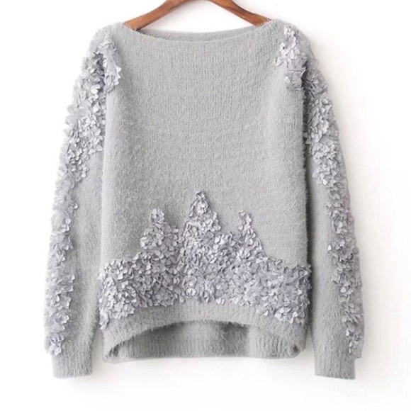 Sweaters - NEW!! Gorgeous Embellished Detail Sweater