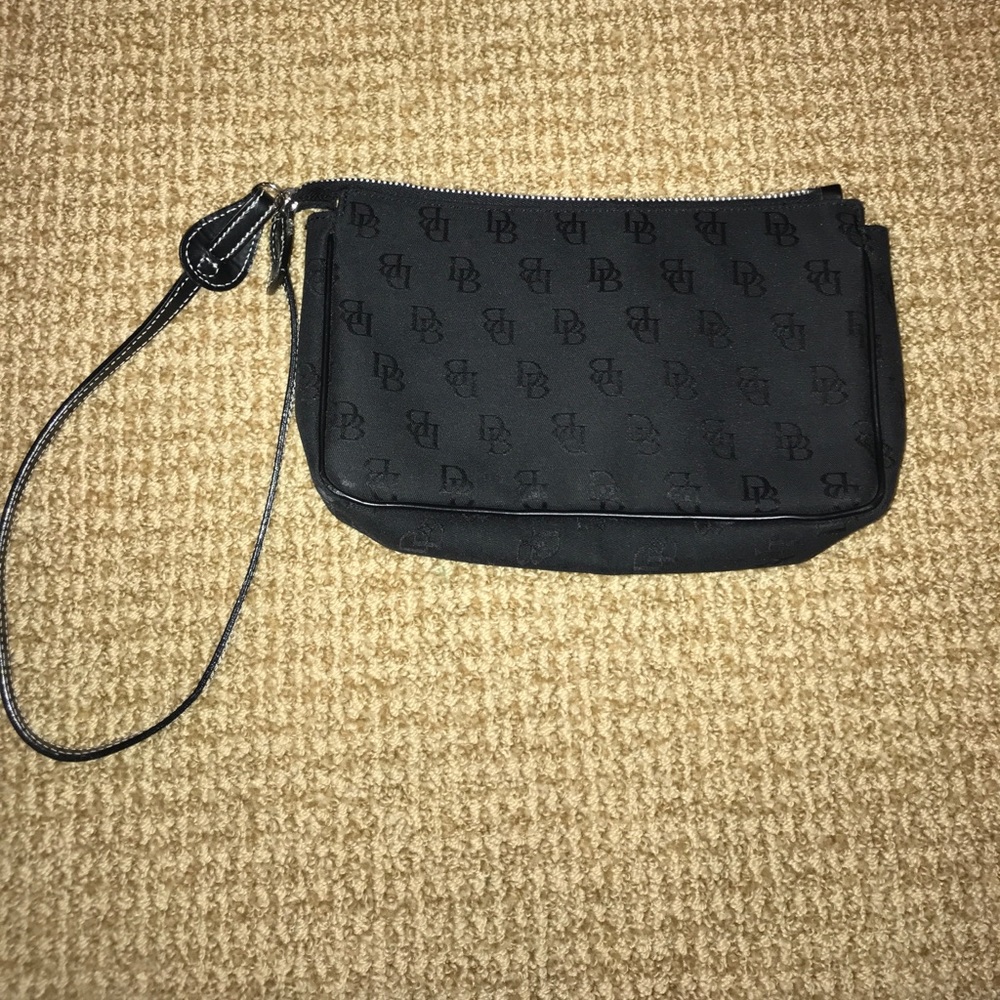 Dooney and Bourke purse
