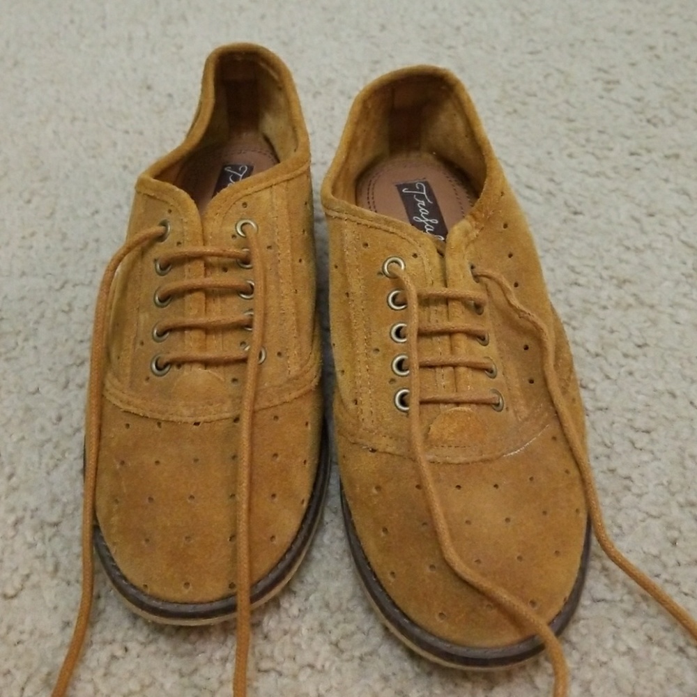 BROWN shoes from Zara trf