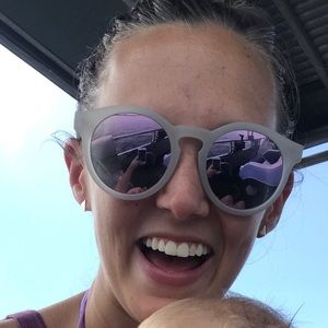 Meet your Posher, Bella