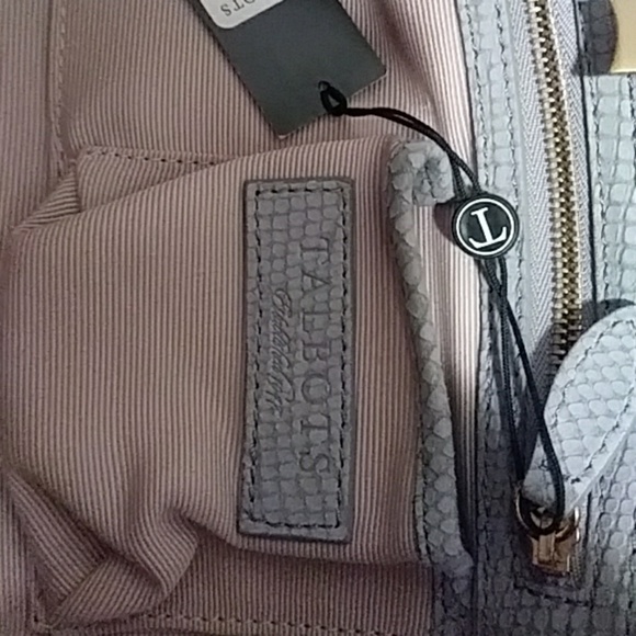 ❤️”Sale”NWT Gorgeous Light gray Talbot's Bag! - Picture 6 of 8