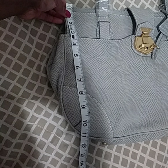 ❤️”Sale”NWT Gorgeous Light gray Talbot's Bag! - Picture 7 of 8