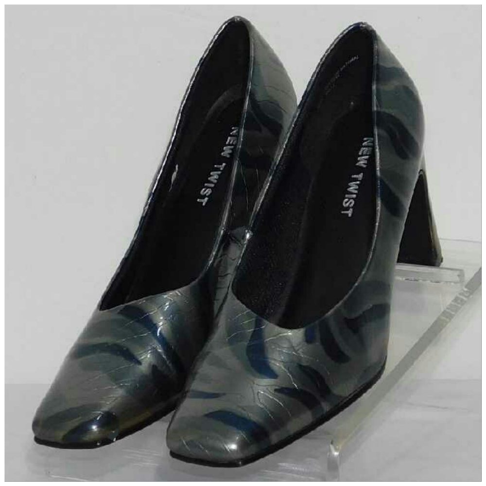 NEW TWIST, 'Belle', Square Toe Pumps, size 8