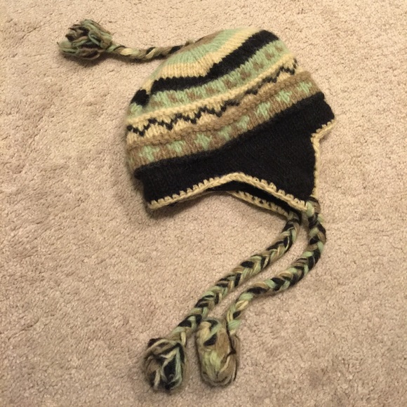 100% wool Beanie. Hand made in Nepal main image 5