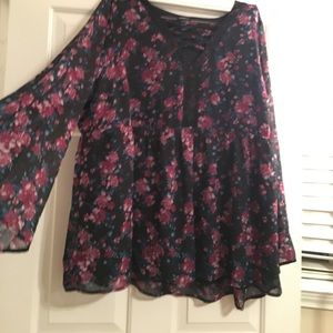 Comfortable Floral top