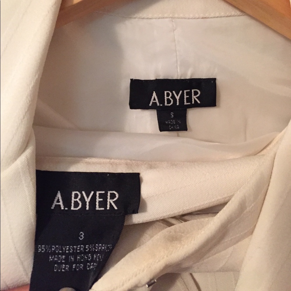 🌕A. Byer Blazer and pants set in cream - Picture 3 of 6