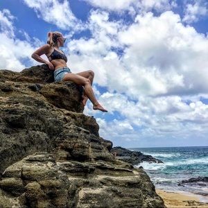 Meet your Posher, Dawn