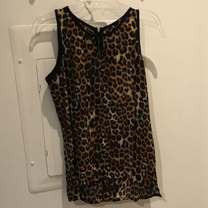 Leopard print express sleeveless blouse