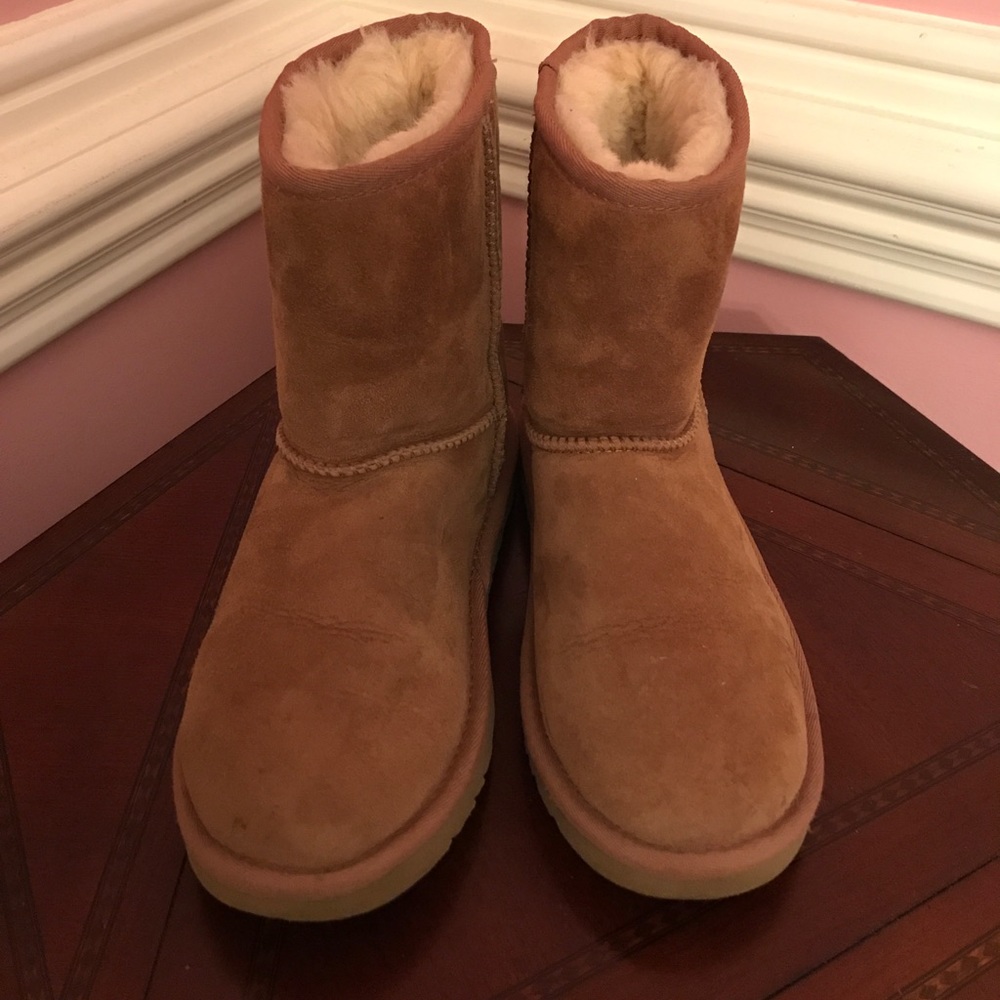Girls boots