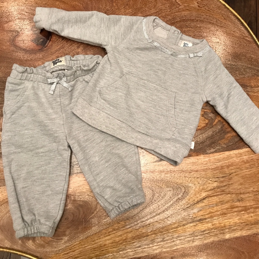 Baby B’Gosh sweatsuit 3M 👶🏼