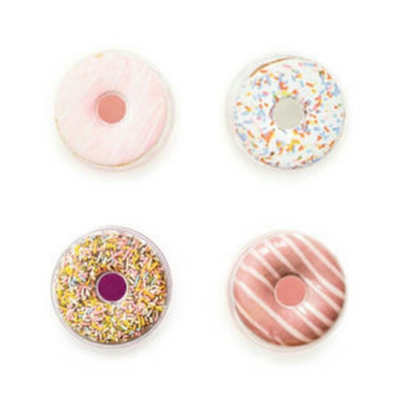 Gifts! New Donut Lipgloss Set 4 Pack Lip Gloss - Picture 4 of 4