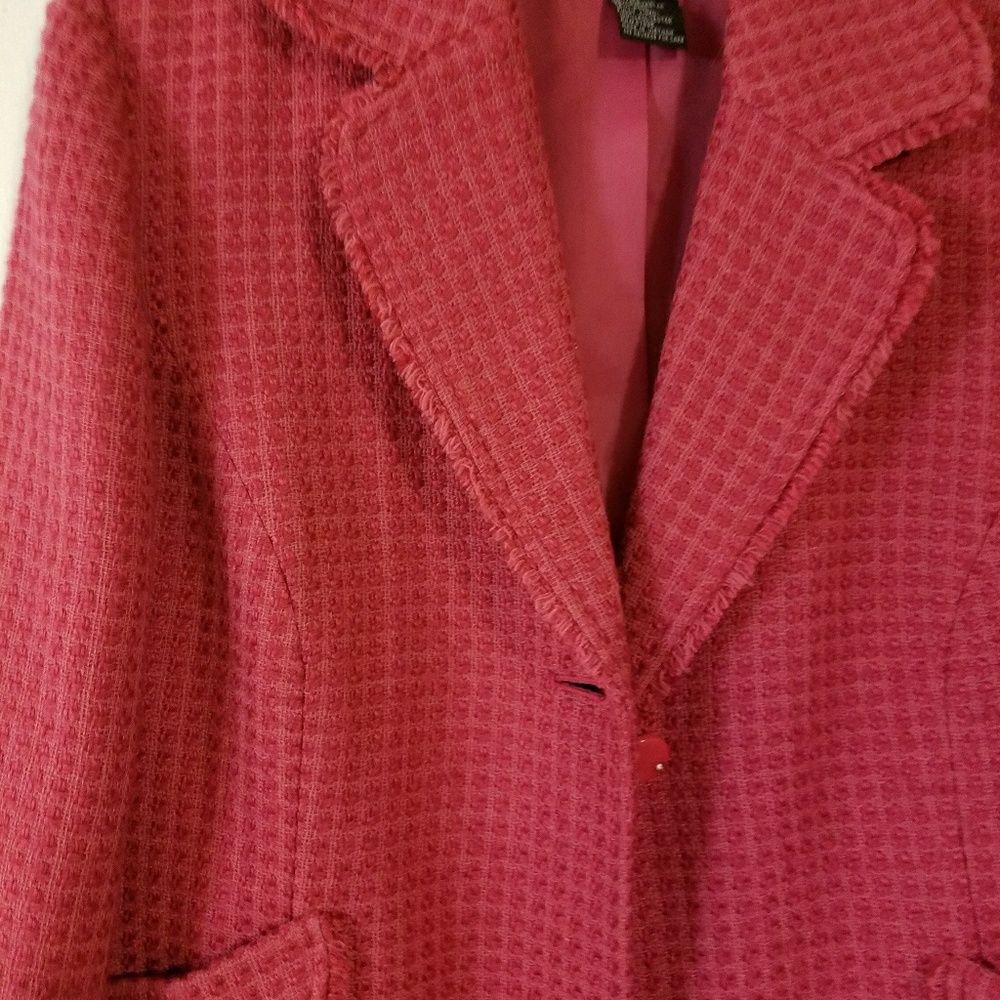Raspberry color blazer petite