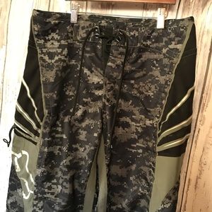 Men’s FOX athletic shorts