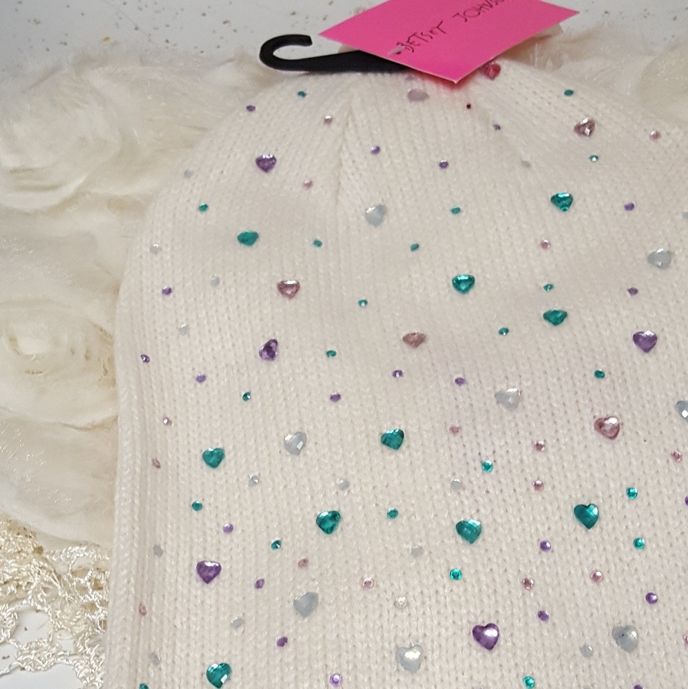 🌷LAST ONE🌷FIRM Betsey Johnson little gems beanie - Picture 2 of 7