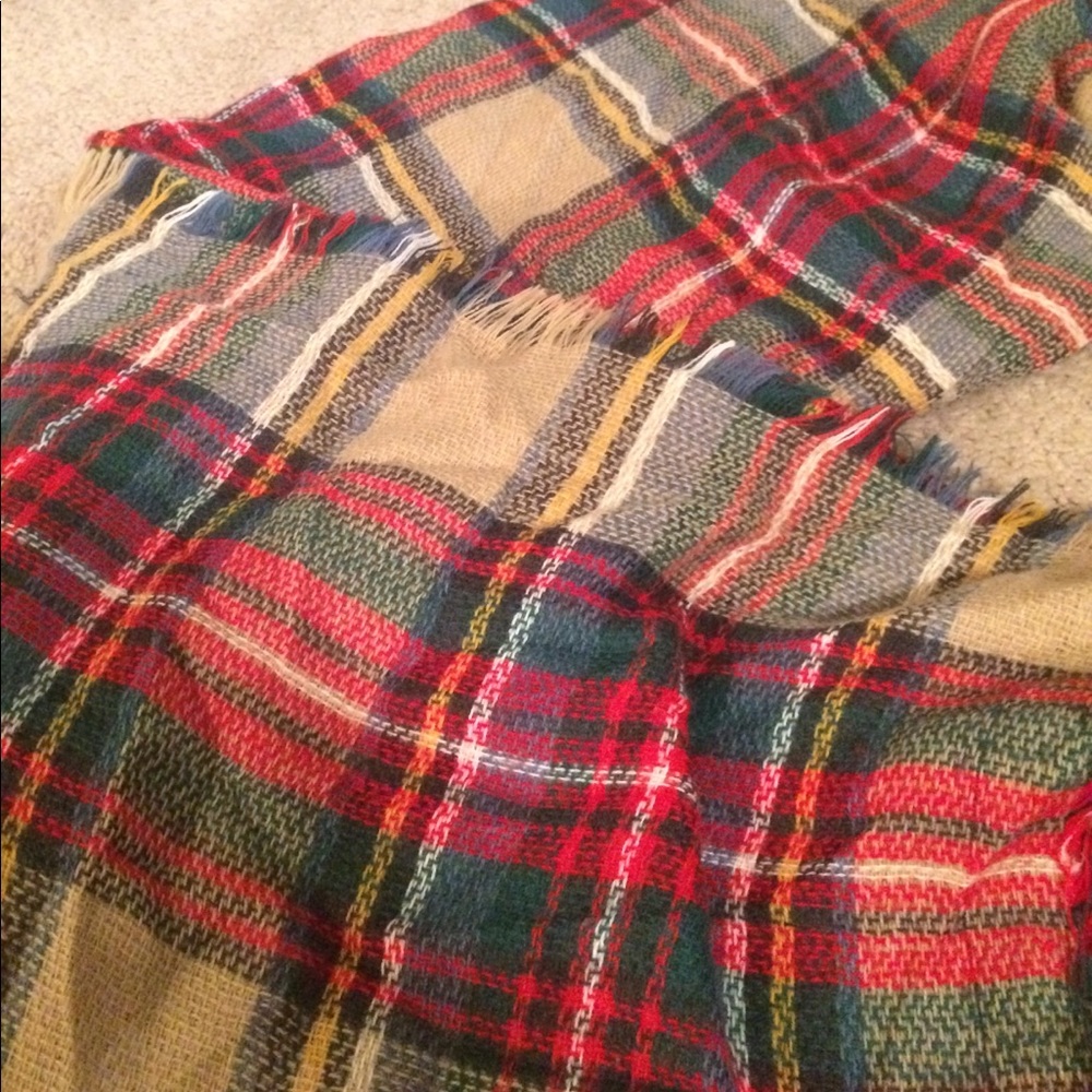 Plaid Blanket scarf