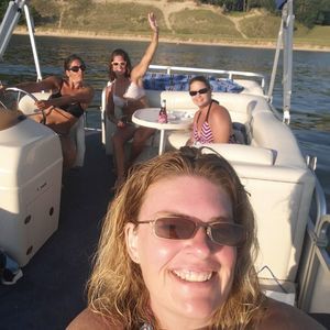 Meet your Posher, Renea