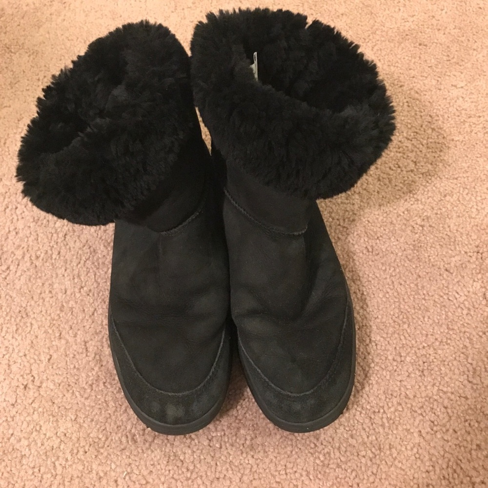 Classic Short UGG Boots
