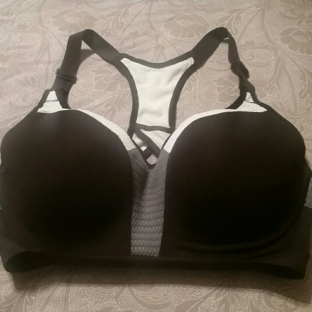 Victoria secret sports bra