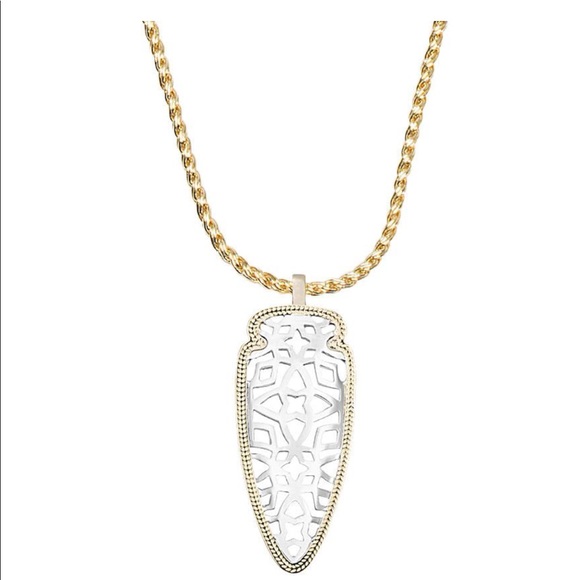 SOLD!!! NWOT Kendra Scott Sienna Necklace - Picture 1 of 5