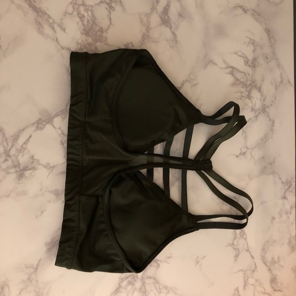 Victoria's Secret Other - Victoria secret sport cage sports bra medium