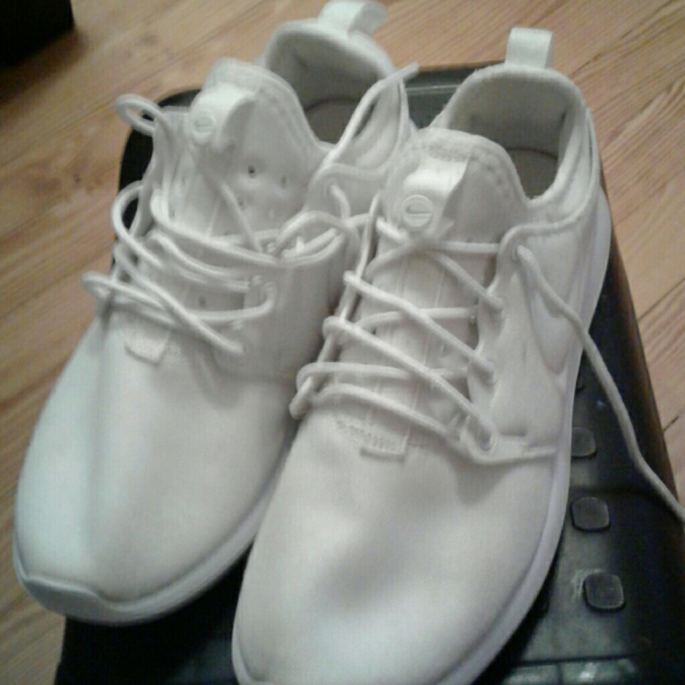 Women Nike Roshe