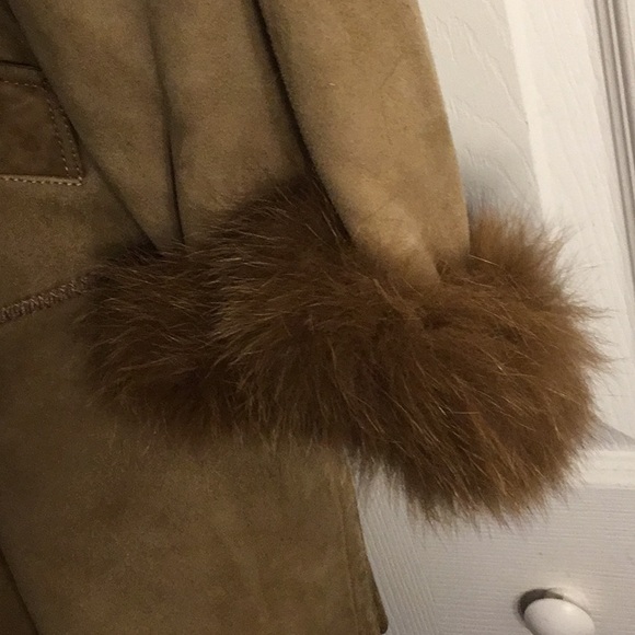 Shearling Fur Coat - Picture 2 of 4