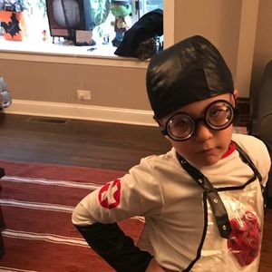 Meet your Posher, Suzanne