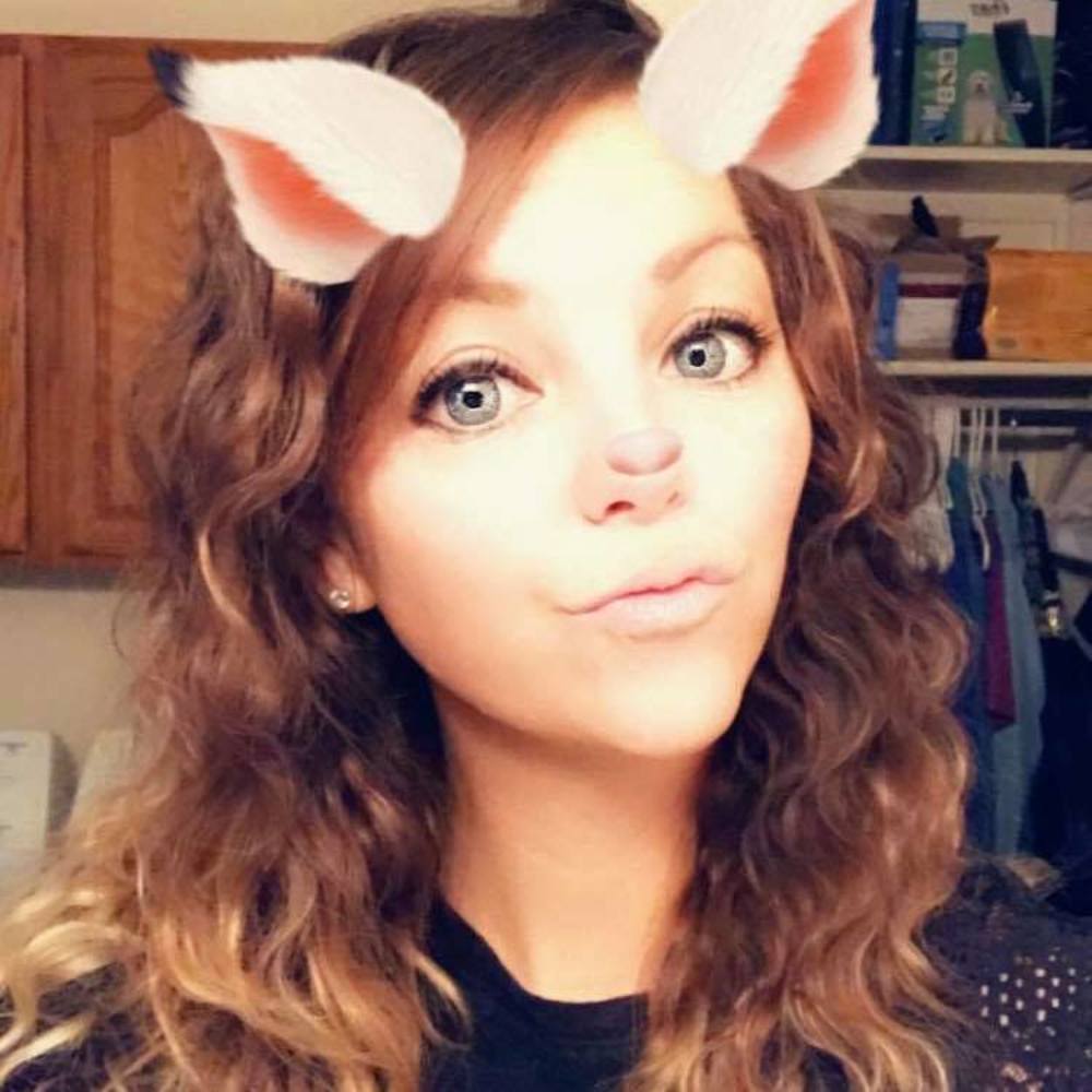 Meet your Posher, April