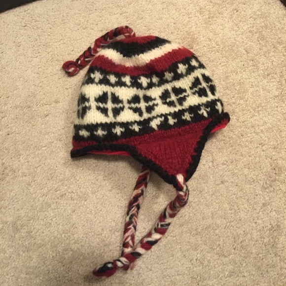 100% wool Beanie. Made in Nepal main image 5